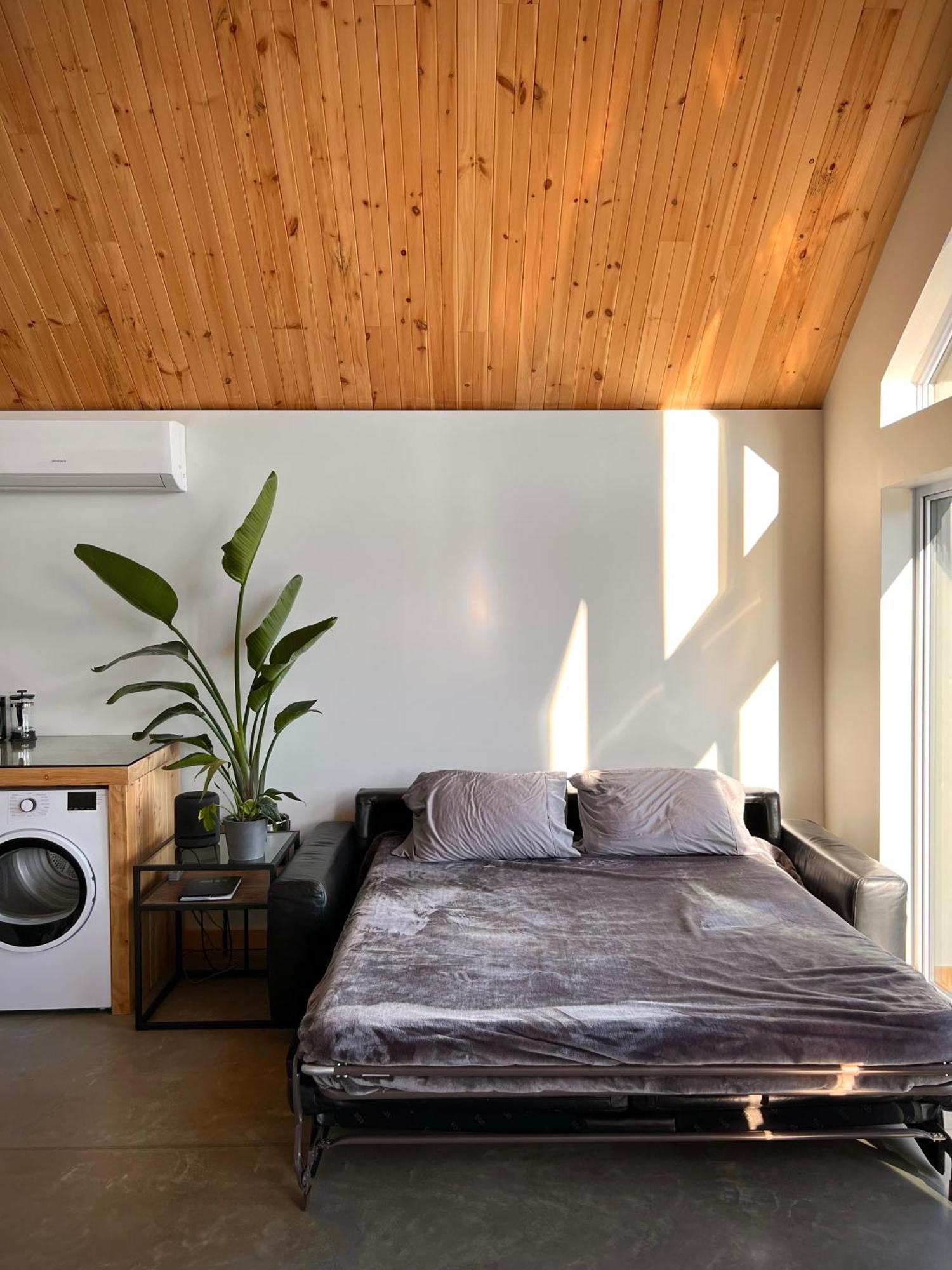 Magical Loft : Breathtaking View & Cozy Fireplace Chicoutimi Kültér fotó